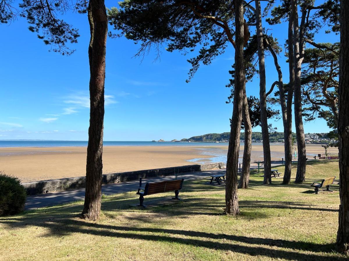 Gower Getaway - Parking & Ensuite Swansea Bagian luar foto