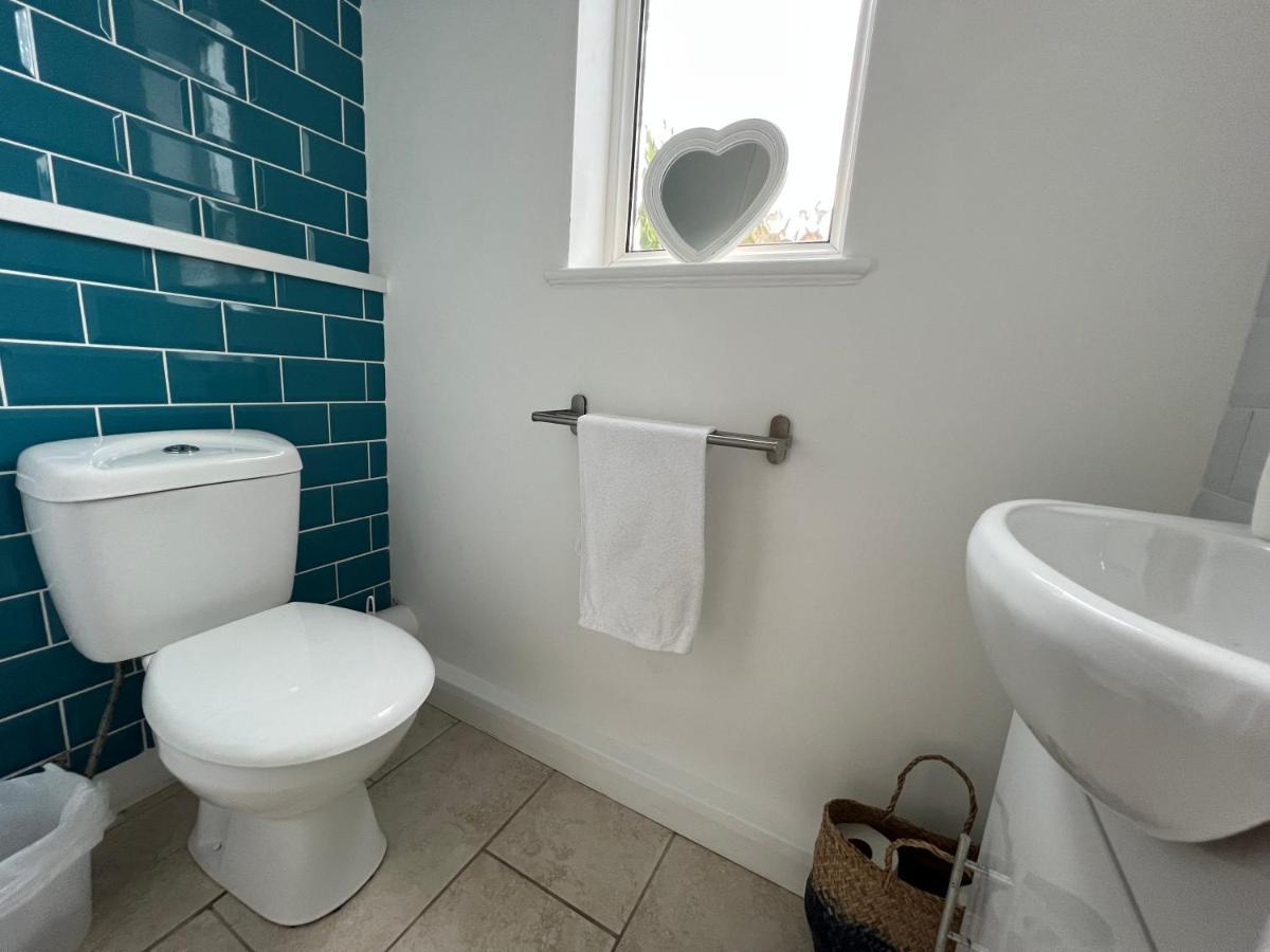 Gower Getaway - Parking & Ensuite Swansea Bagian luar foto