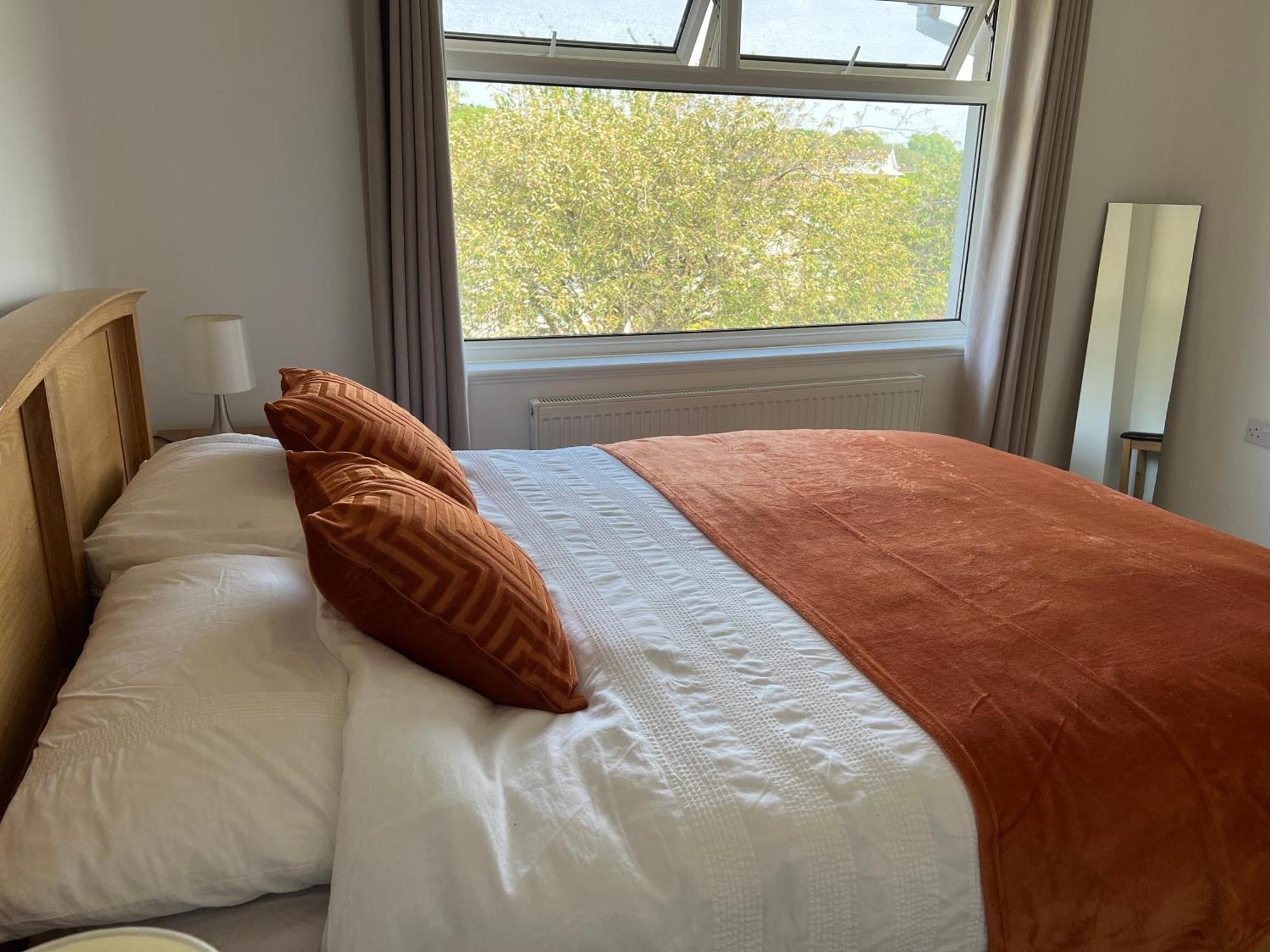 Gower Getaway - Parking & Ensuite Swansea Bagian luar foto